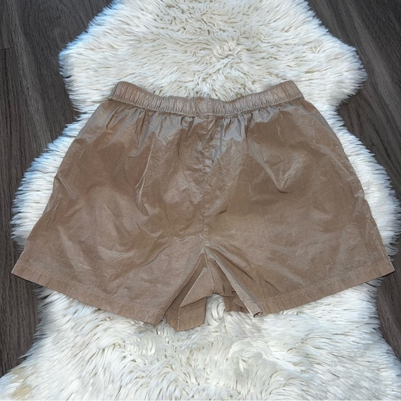 TNA Loose Shorts - Picture 2 of 4